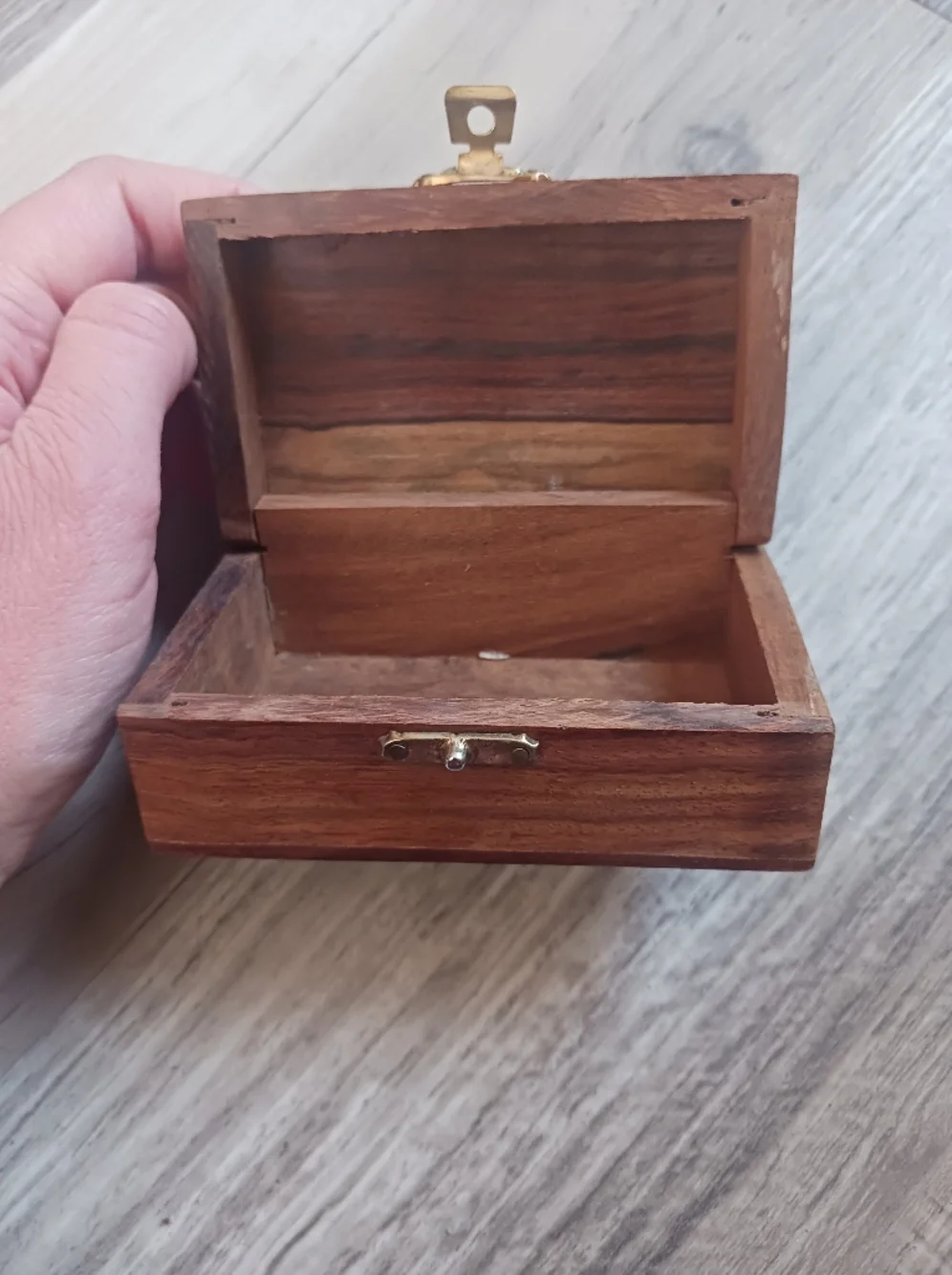 Vintage Hand-Carved Wooden Floral Trinket Box - Brown